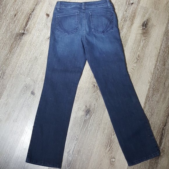 SALE STYLE AND COMPANY JEANS - Picture 4 of 5